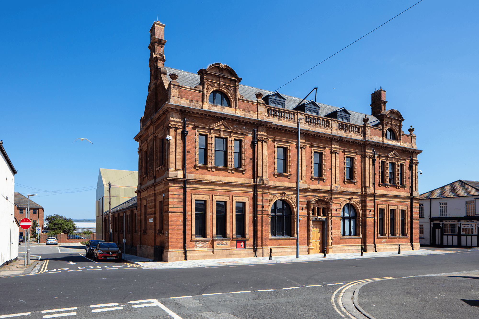 Exterior of The Bis on a sunny day