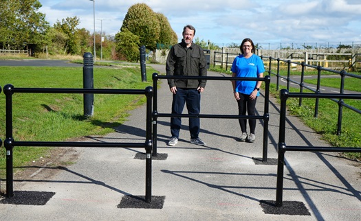 Councillor Gary Allen with Claire McDonald, Senior Outreach Officer at Summerhill